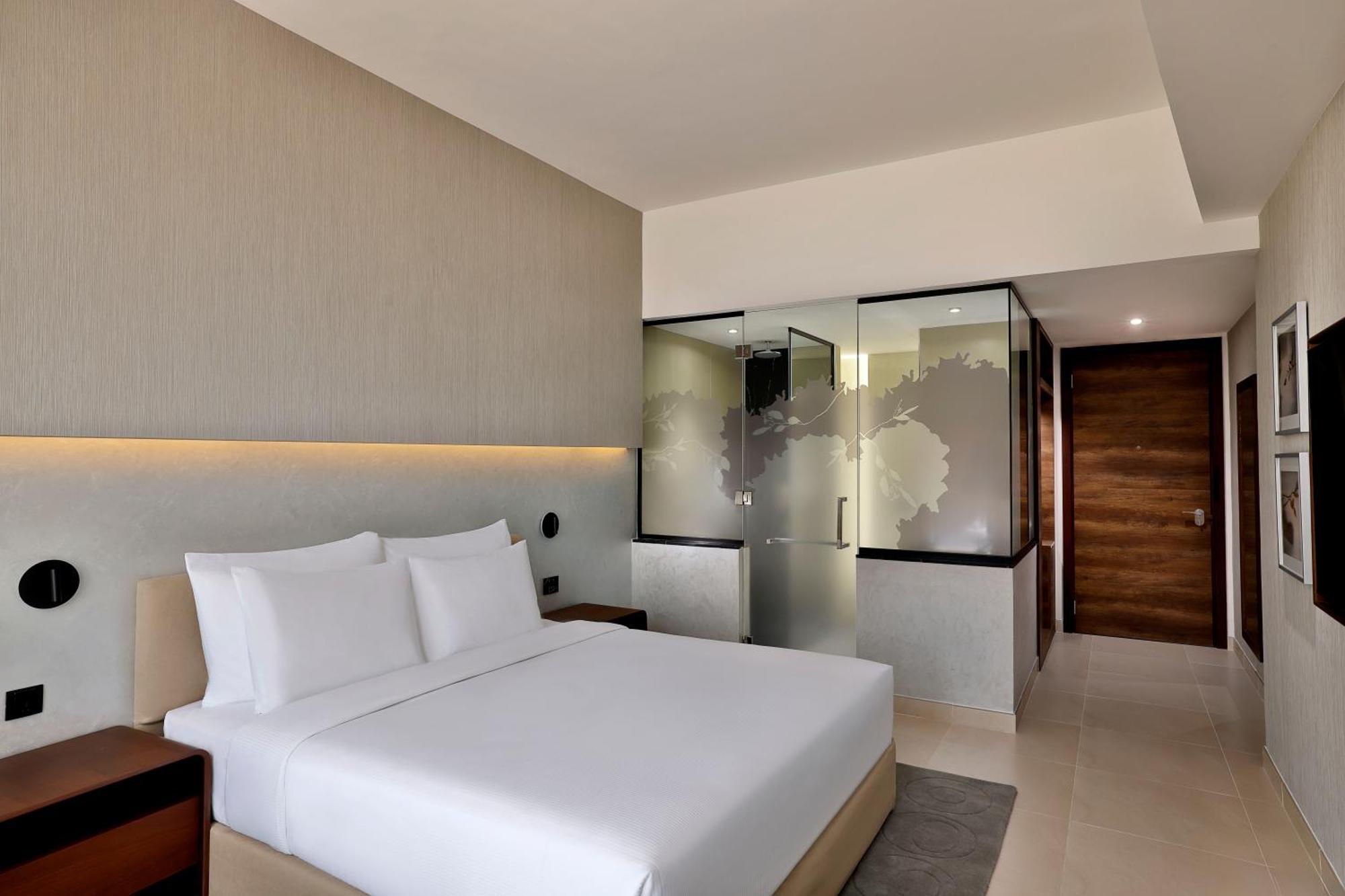 Hotel Local Dubai At Jumeirah Village Triangle Exterior foto